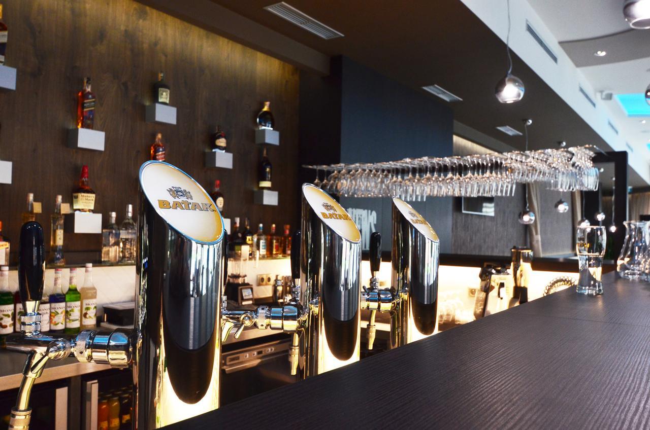 Azul Hotel & Restaurant Παρτίζανσκε Εξωτερικό φωτογραφία